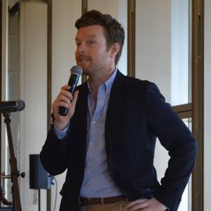 Meet your Posher, Connor